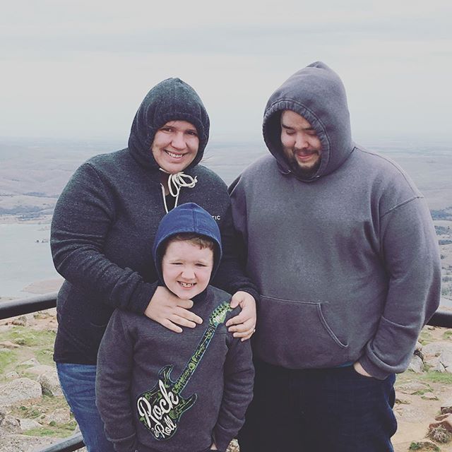 Family picture on top of Mt Scott. It was cold and windy ?