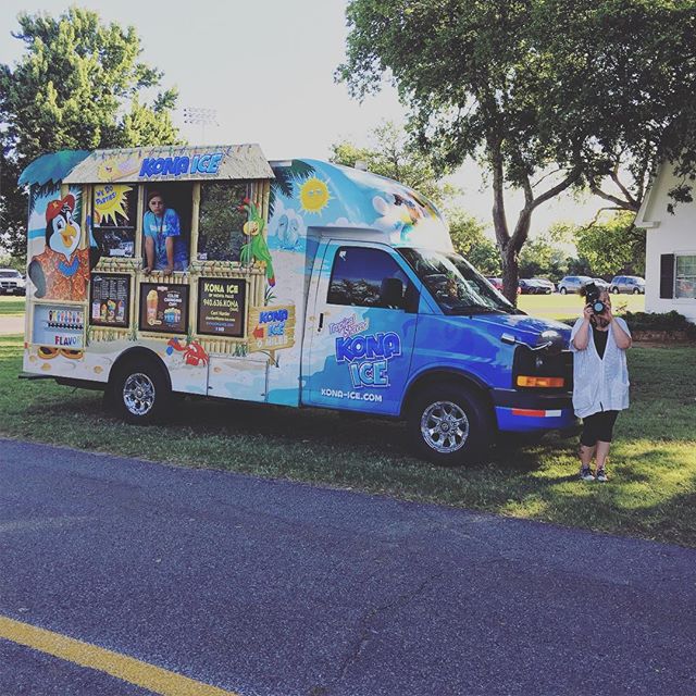 Mom and the Kona Ice truck at the Autism Awareness fun run.